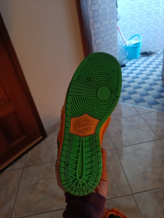 Tênis com pouco uso.