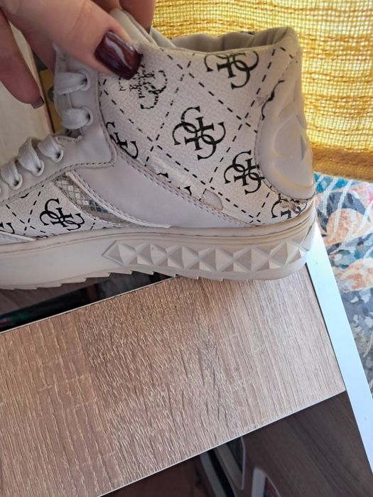 Orginalne buty guess 36