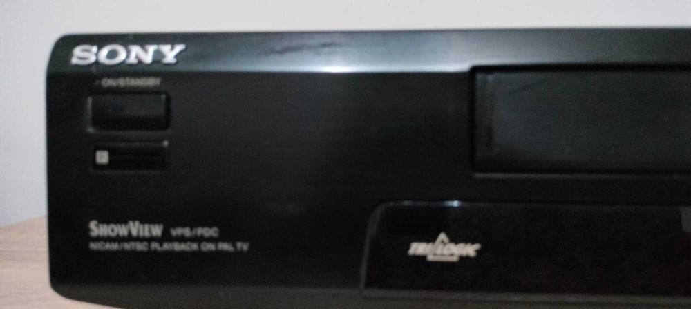VHS Video Recorder, Sony Brand, Model SLV-E730NP + Remote Control64284332437378121