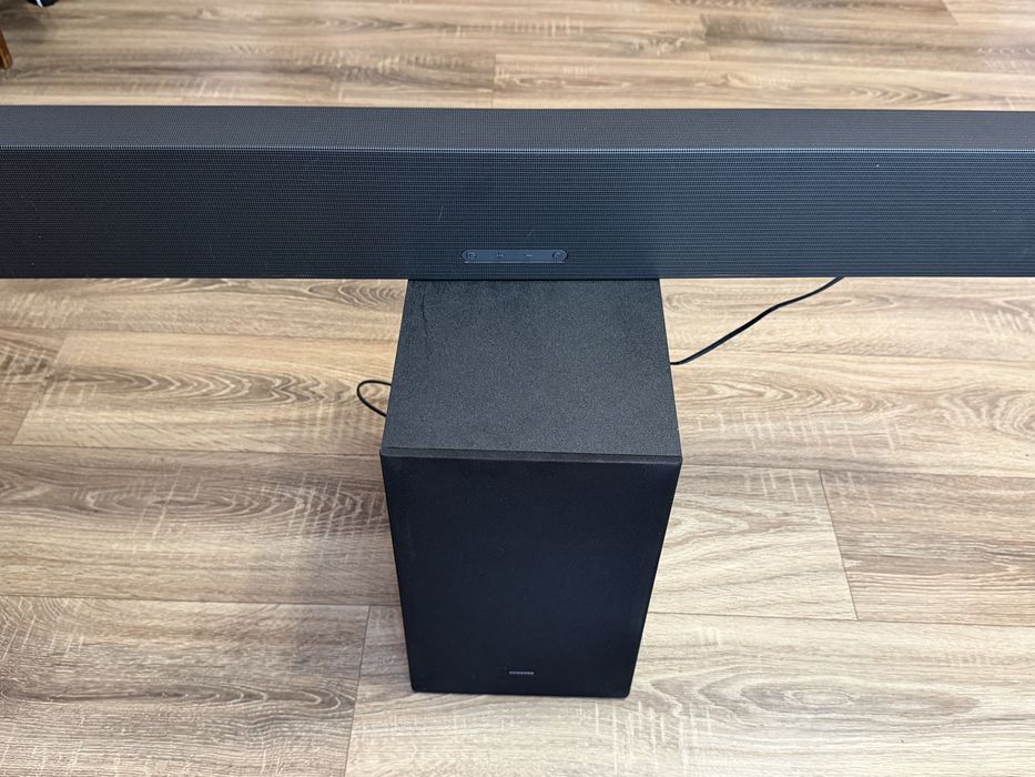 Саундбар Samsung HW-Q700D