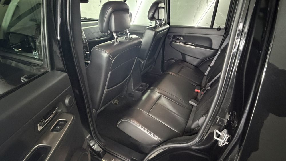 Jeep cherokee  KK