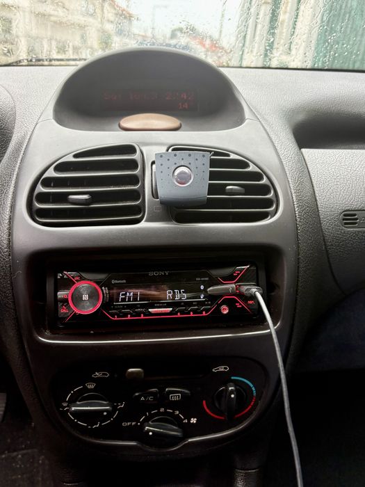 Peigeot 206 - 1.1 Xt