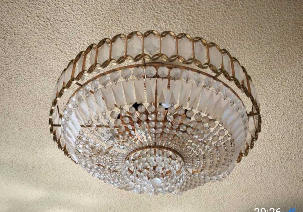 Candeeiro , loiças decorativas