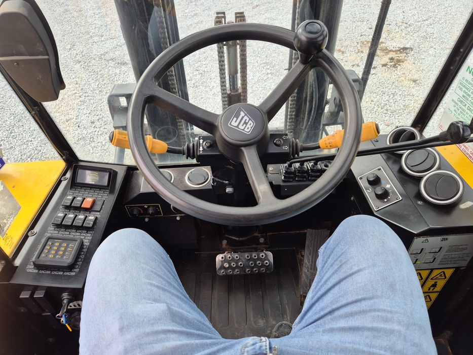 Wózek widłowy terenowy JCB 930 4X4 20r