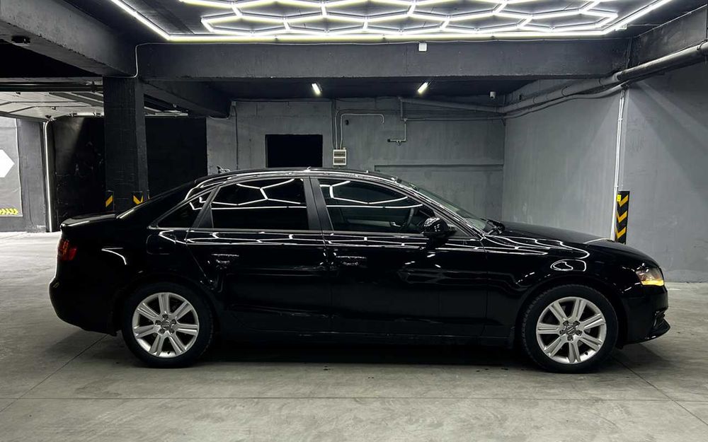 Audi A4 2011