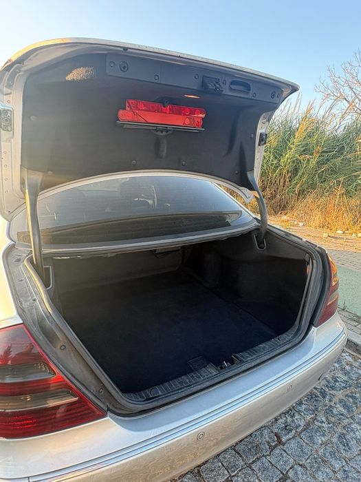 Mercedes-Benz E220517723166596157447