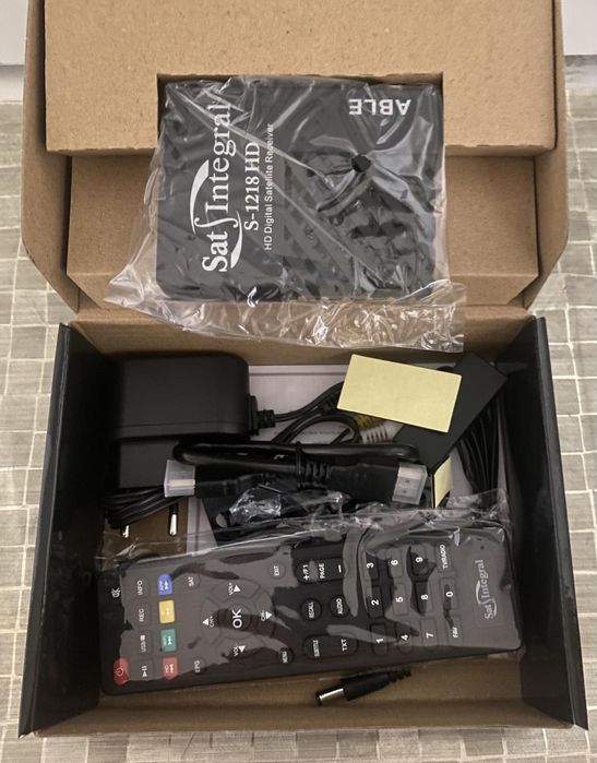 Сатінтеграл S-1218 HD able супутниковий тюнер