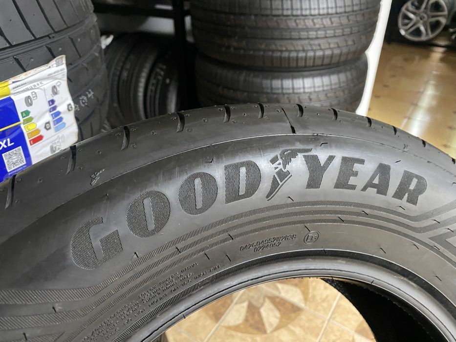215/65/16 98H GOODYEAR Efficient Grip 2 SUV