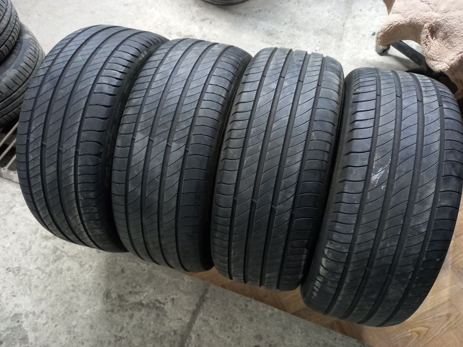 Продам шины 225 45 17 Мишлен Примаси 4