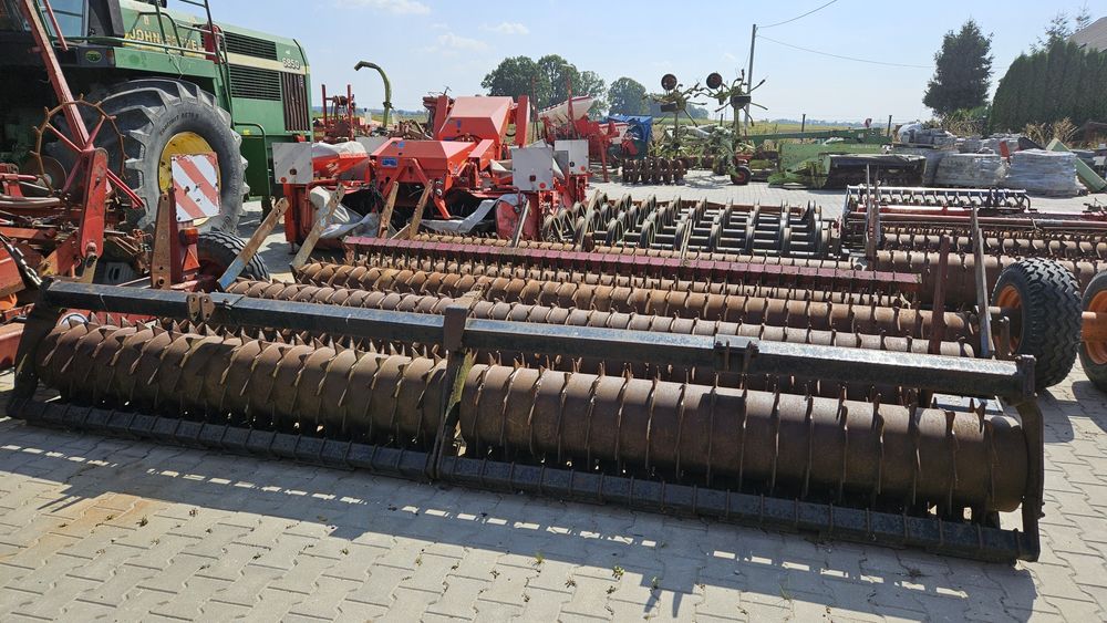 Wał Packera kruszący ciężki kolczasty 4m 2x2m 3m rurowy Guttler 2,5m