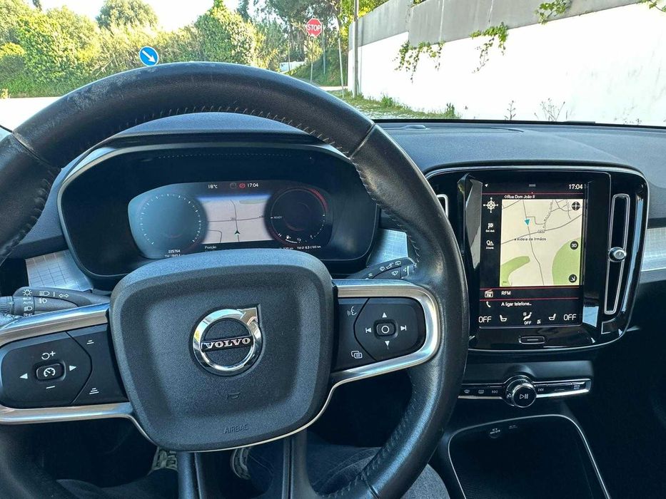 Volvo XC40 1.5 T5 Recharge - Plug IN