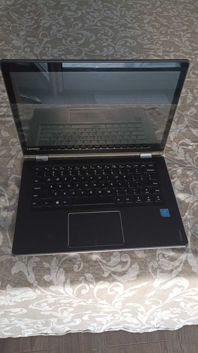 Touchscreen 14" 180o Lenovo IdeaPad Intel Pentium @2,10Gz 4Gb RAM