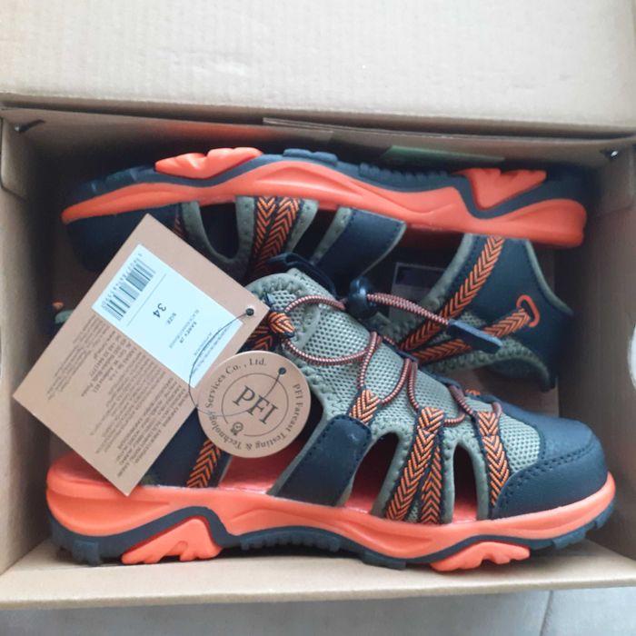 Sandały chłopięce  Hi-TEC rozmiar 34