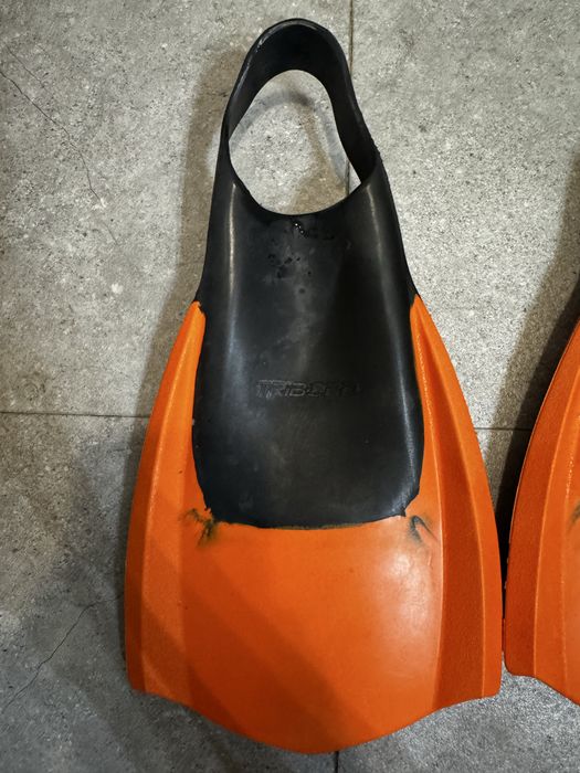Pés de pato  tribord