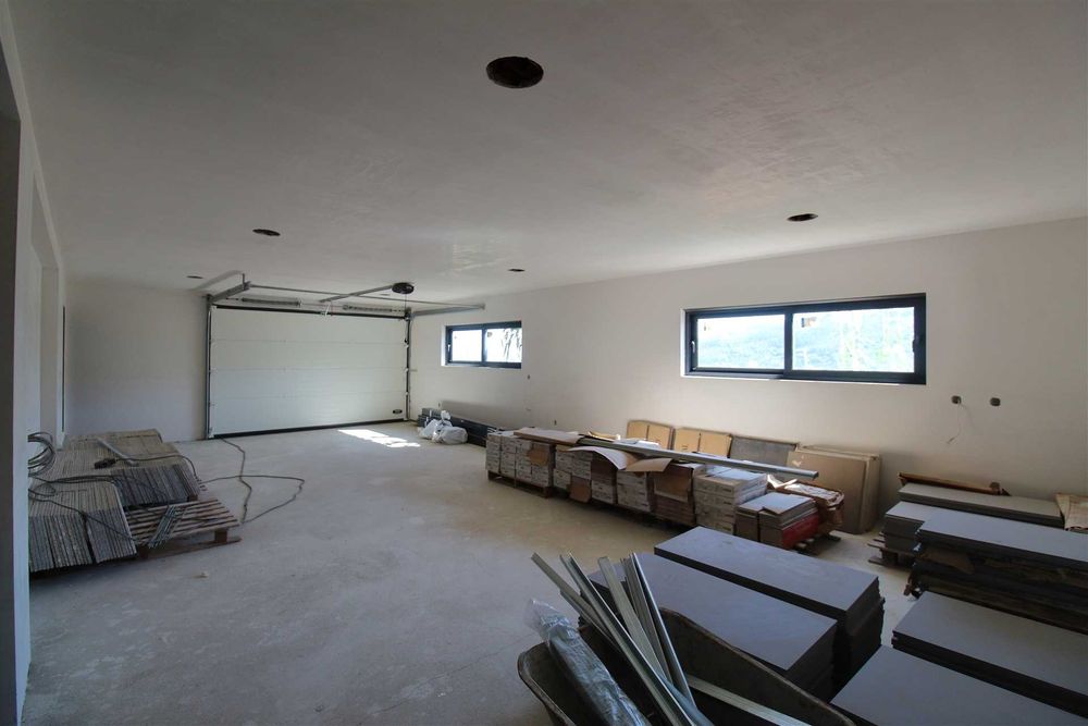 Moradia T4+1 - Santiago de Piães _ Cinfães