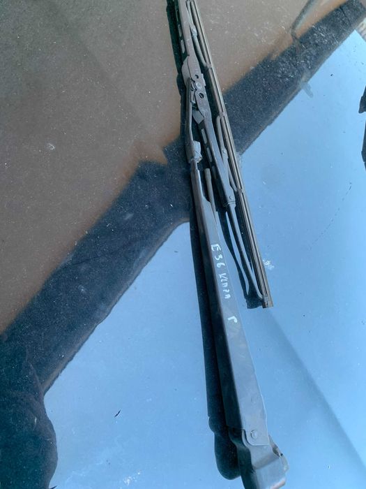 Bmw 3 e36 compact compakt ramię wycieraczki tył 8.357.517
