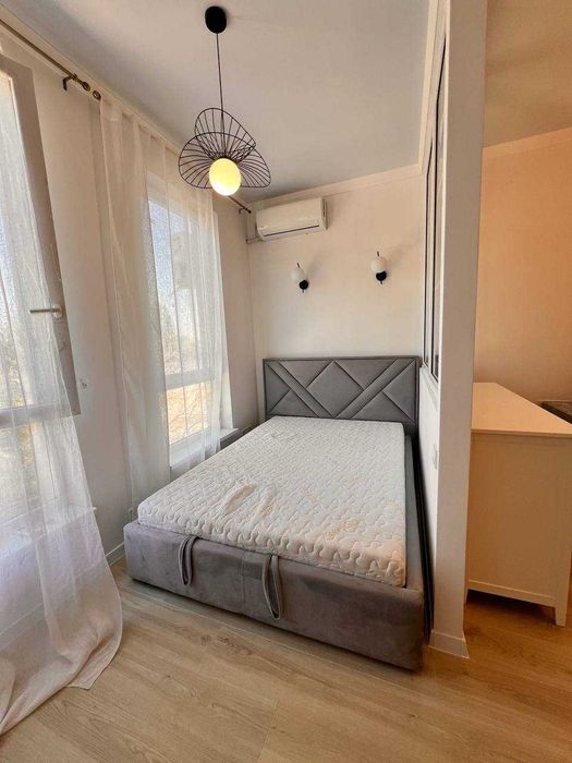 Продам 1-кімнатну квартиру 36 м2 з якісним ремонтом в ЖК "Золоті стовпи" на Слобідці