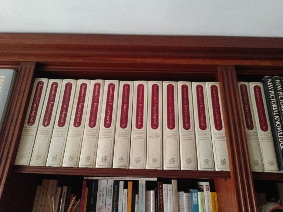Chambers's Encyclopaedia – Coleção Completa (15 Volumes)