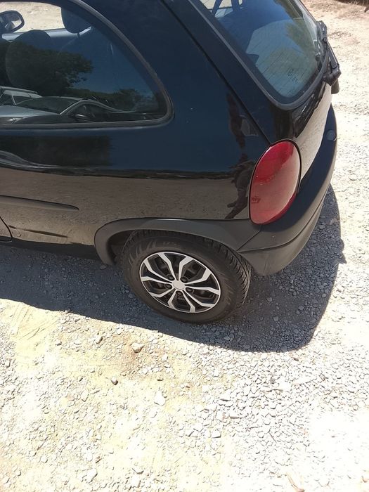 Carro Opel corsa — photo 3