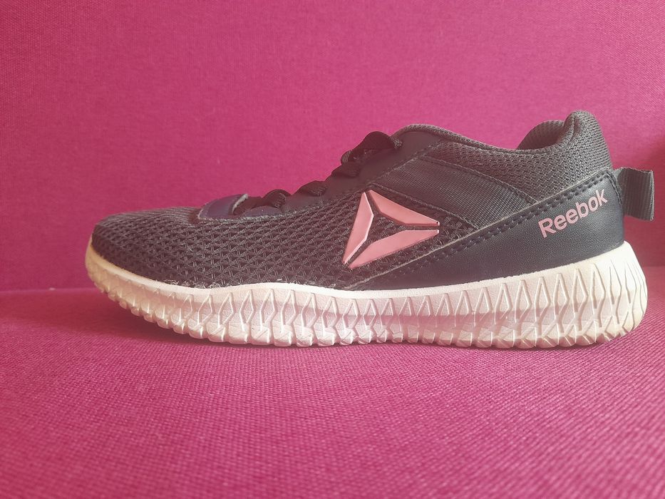 Кросівки Reebok оригінальні р.34.5