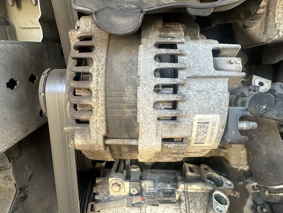 Alternador Opel movano Renault master  2.3 dci ano 2017