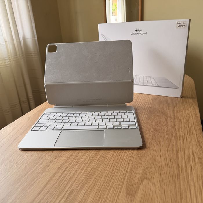 Magic Keyboard para iPad Pro de 13” (M4 / M5)