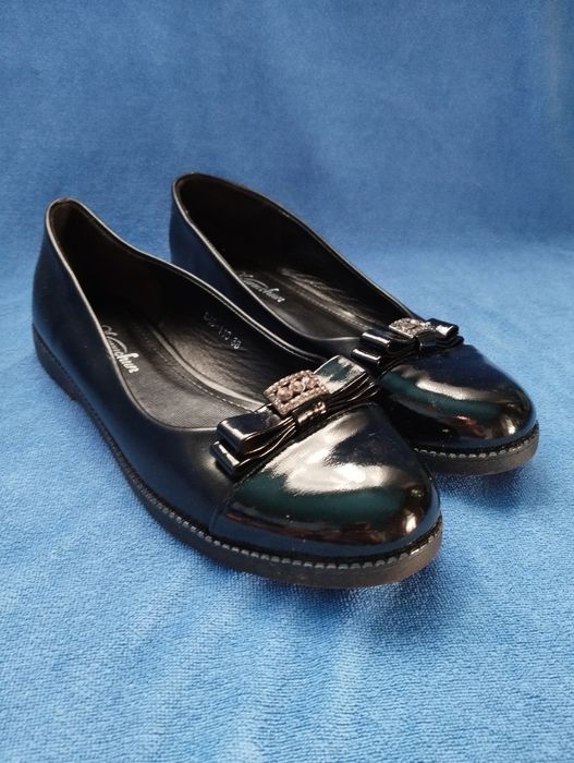 Продам жіночі туфлі