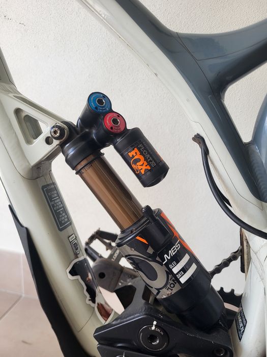 Bicicleta downhill Comencal 29