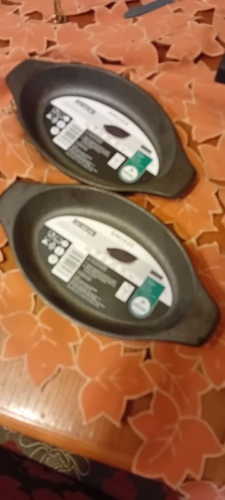 Naczynia żeliwne SMUKEE