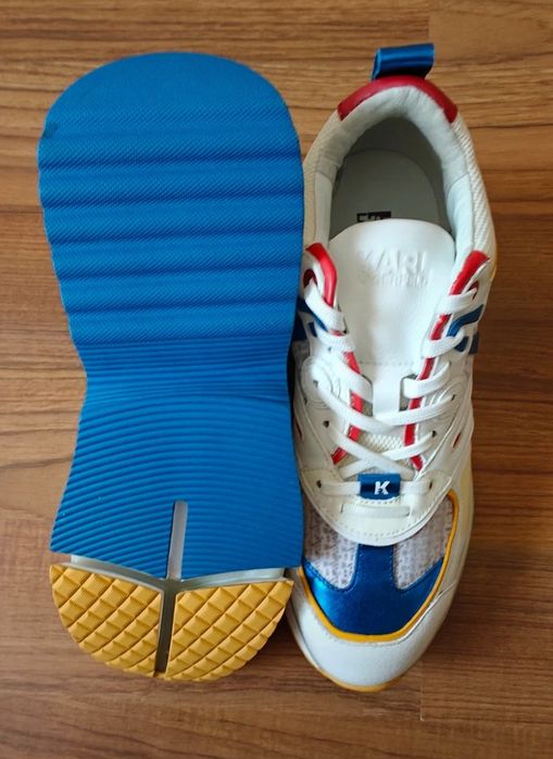 Nowe oryginalne buty Karl Lagerfeld , p. 39