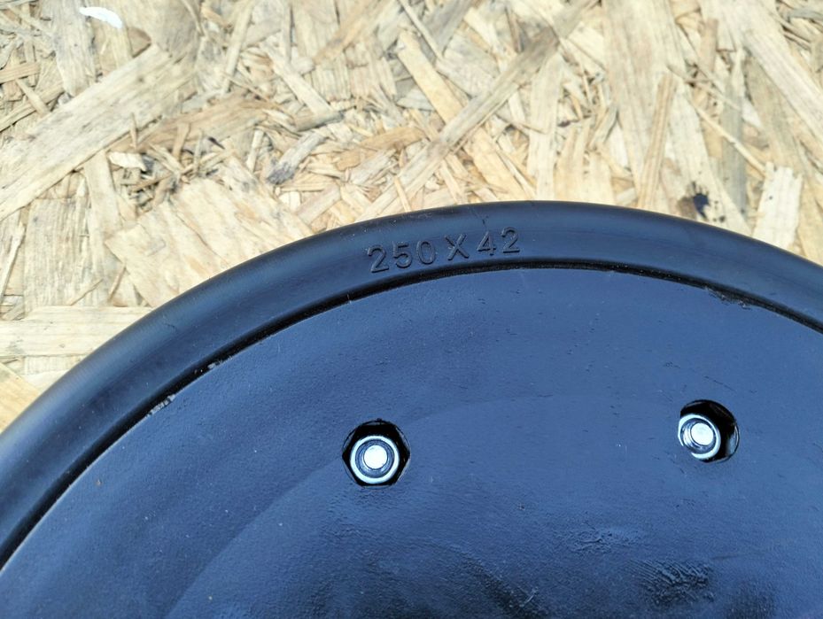 Koło dogniatające do siewnika MBF 250X42