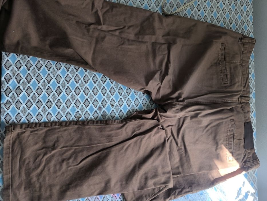 Брюки коричневые