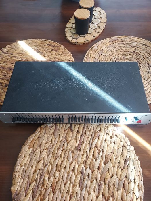 Klark teknik dn332 Equalizer