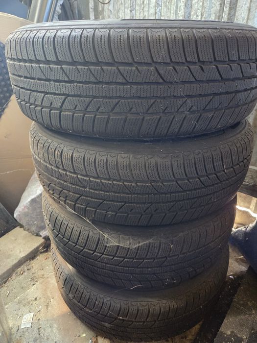 Opony zimowe zeetex 185/65 R15 z felgami