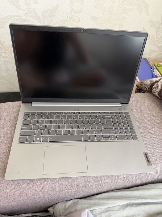 Ноутбук lenovo thinkbook 14 не вмикається
