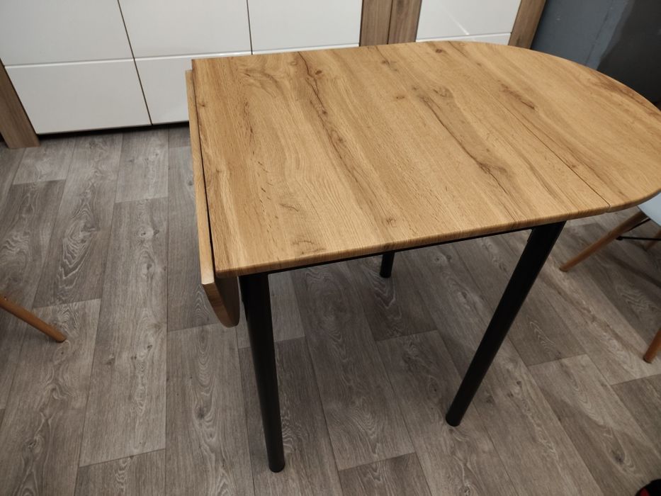 Sprzedam stół rozkładany
