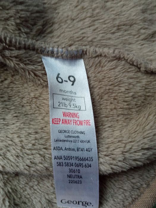 Продаю теплий костюм для хлопчика