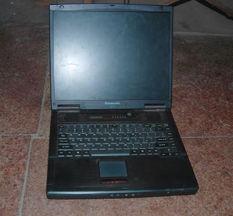 2 Computadores Panasonic