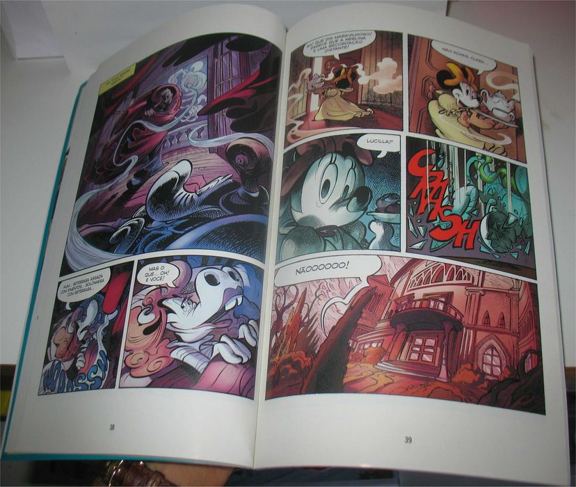 Disney - Clássicos da Literatura Universal - Dracula e Allan Patoe