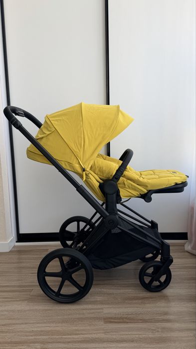 Продам прогулянку Cybex Priam 4.0