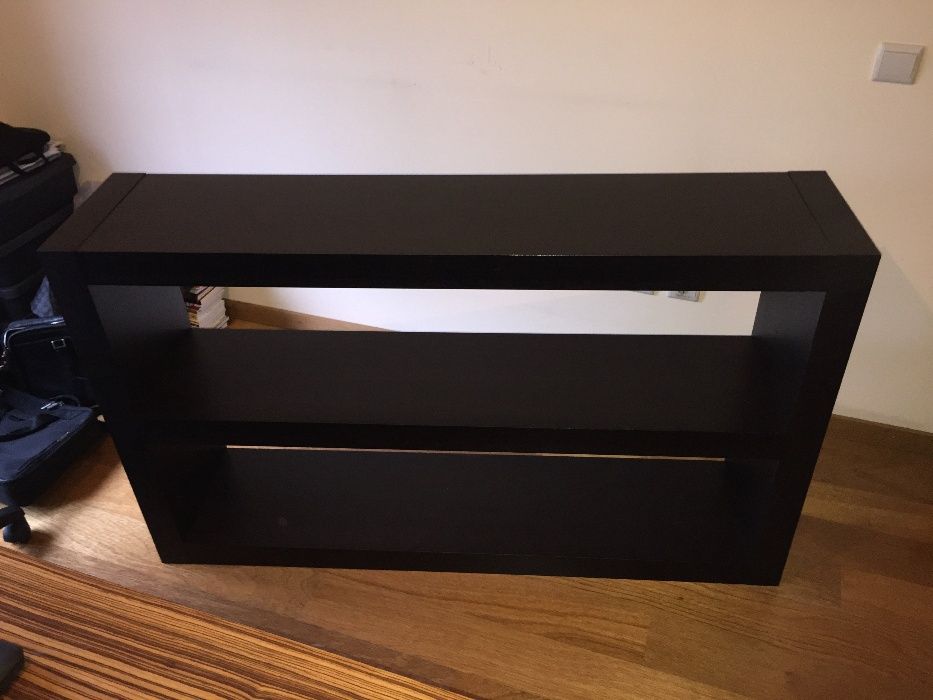 Movel em Bengue maciço