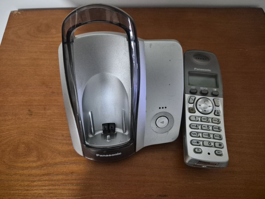 Telefon stacjonarny PANASONIC