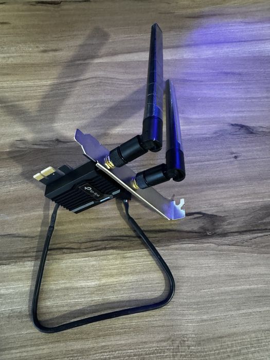 Placa de Rede PCIe Wi-Fi 6 + Bluetooth 5.2 TP-Link Archer TX20E AX1800 (Como Nova)