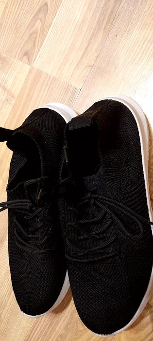 Sneakersy Graceland 39