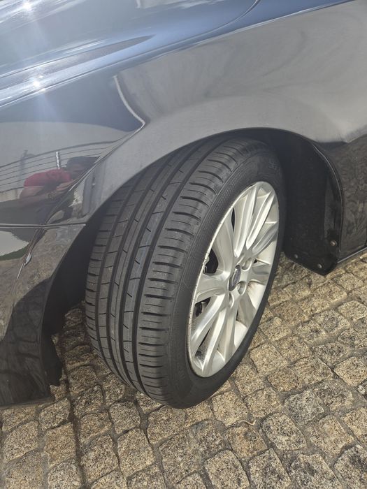 Volvo V40 modelo Summum