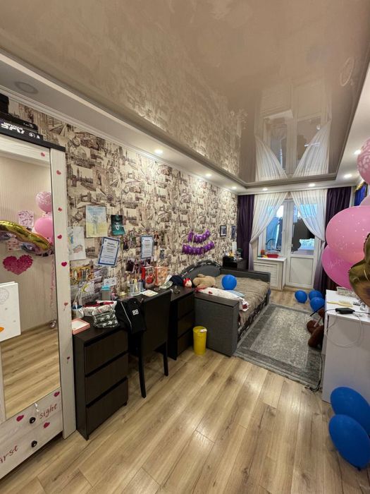 Продам 3х комнатную квартиру район острова