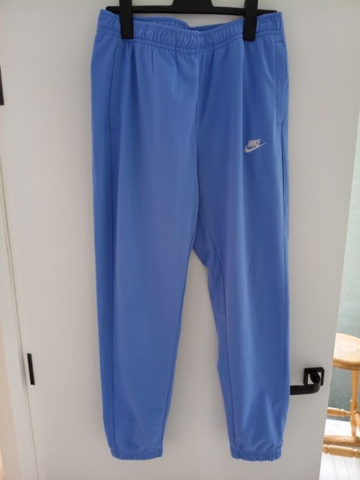Спортивний костюм NIKE