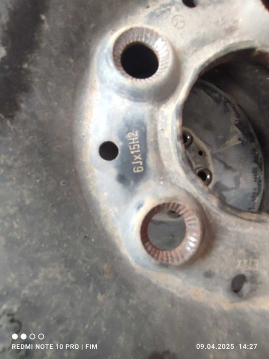 Продаються  диски