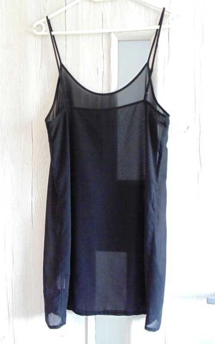 River Island nowa czarna halka na wąskich ramiączkach 36