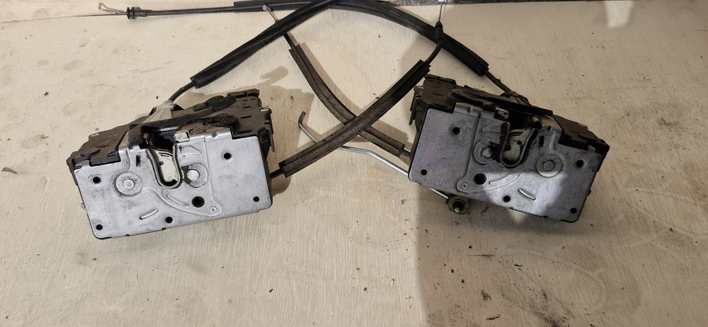 Fechadura  de porta frente Citroën Jumper, Fiat, Peugeot Mod.2011.